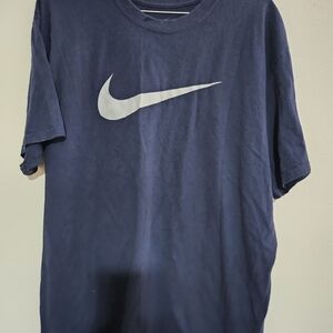 Nike Navy Blue Short-Sleeve T-Shirt with White Swoosh XLG
